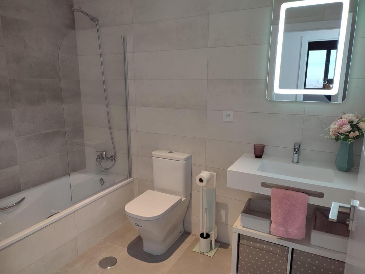 Espectacular apartamento con increíbles vistas Málaga Exterior foto