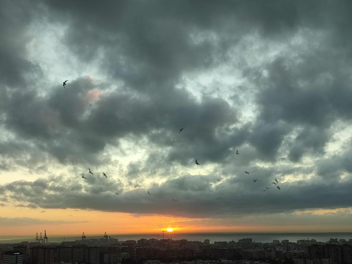 Espectacular apartamento con increíbles vistas Málaga Exterior foto